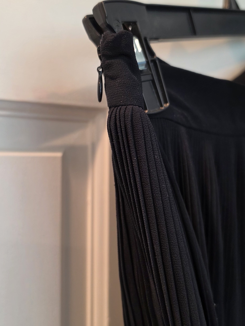 Forever 21 Navy Pleated Maxi Skirt - Picture 4 of 4